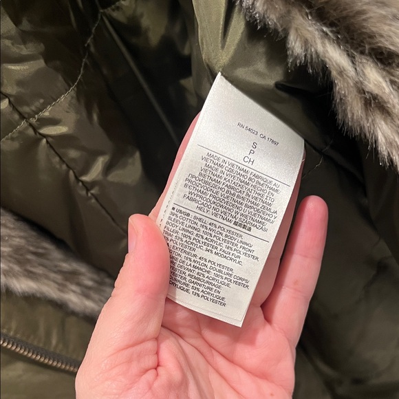 Banana Republic Olive Utility Jacket with Faux Fur Hood - Picture 8 of 10